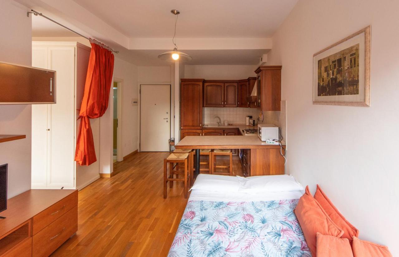 Апартаменты Housmart Milazzo 5 Болонья Экстерьер фото