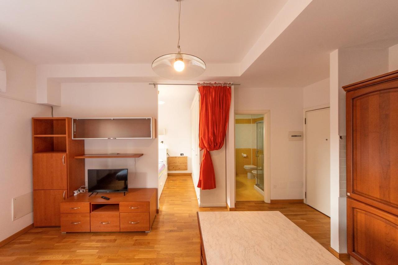 Апартаменты Housmart Milazzo 5 Болонья Экстерьер фото